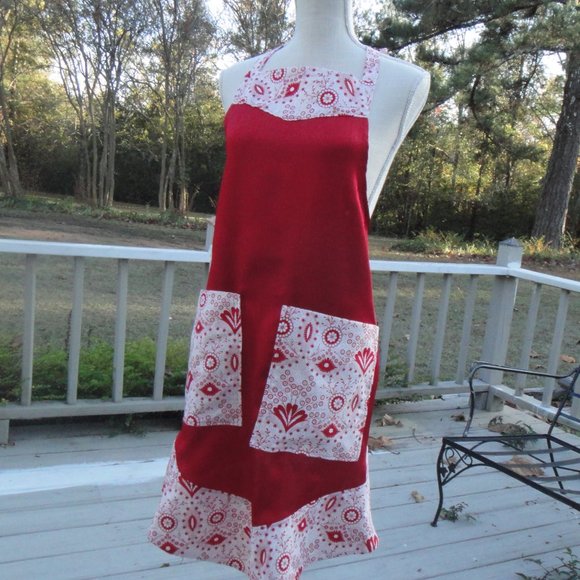 apron - Picture 1 of 6